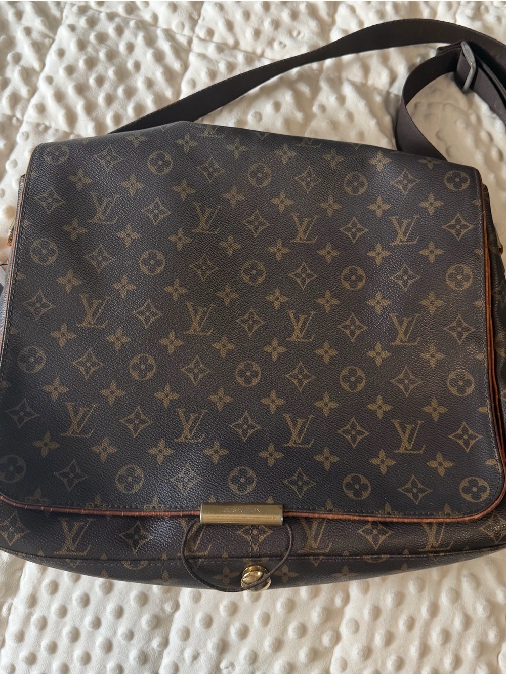 Louis Vuitton Monogram Messenger Bag in Brown with Gold Hardware